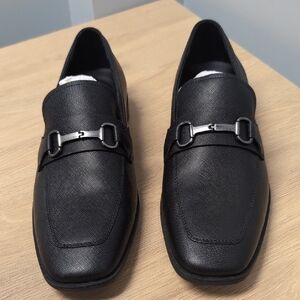 NWOT - Calvin Klein Dillie Loafer. Size 11M. Black